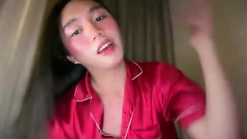 Majesty online show from May 11, 5:54 pm