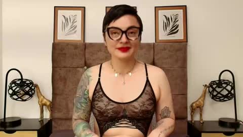 kat paradisse online show from September 26, 7:29 pm