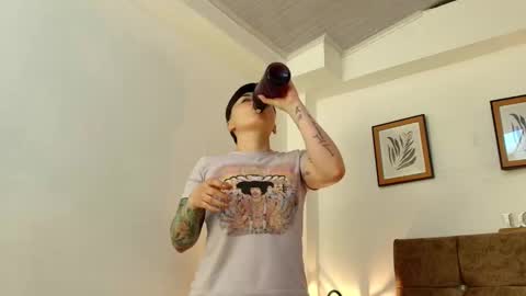 kat paradisse online show from January 15, 12:21 pm