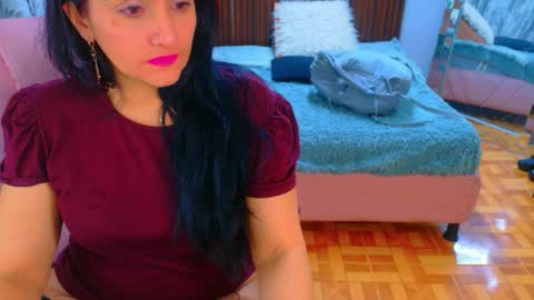 kate online show from May 10, 11:48 am