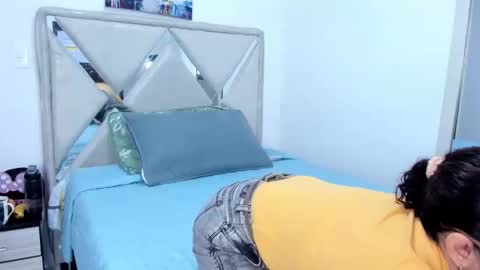 kataleya  online show from June 4, 12:22 pm