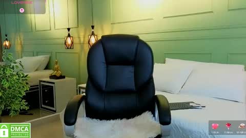 Snapshot of kataliina_18 chatting on October 10, 11:53 am Kat online show from October 10, 11:53 am