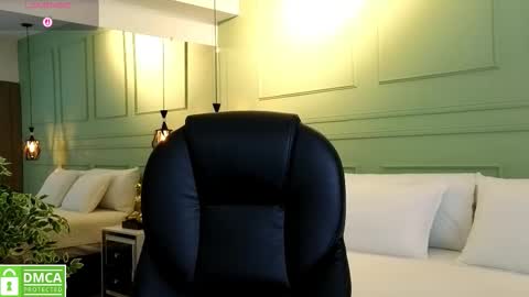 Snapshot of kataliina_18 chatting on November 14, 11:53 am Kat online show from November 14, 11:53 am