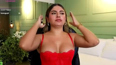 Snapshot of kataliina_18 chatting on January 15, 11:48 am Kat online show from January 15, 11:48 am