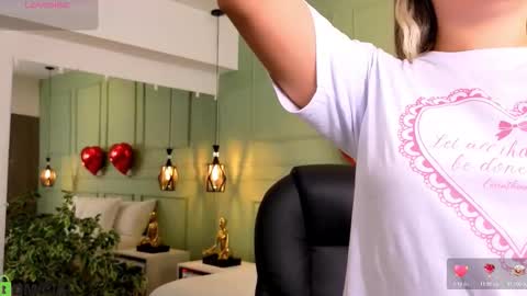 Snapshot of kataliina_18 chatting on February 16, 11:50 am Kat online show from February 16, 11:50 am