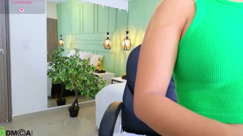 Snapshot of kataliina_18 chatting on March 14, 11:48 am Kat online show from March 14, 11:48 am