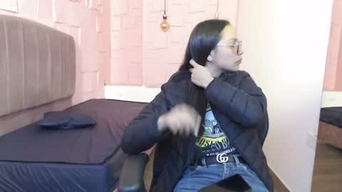 Katalina online show from December 3, 12:36 pm