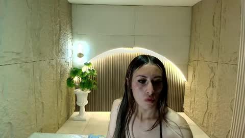 Katalina  online show from May 7, 8:09 am