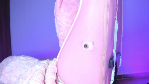 katalinaferreirax online show from May 16, 3:47 am