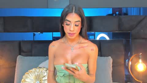 Kata Millants online show from January 16, 8:46 pm