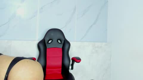 Snapshot of kate_bould chatting on April 6, 4:46 am kate bould online show from April 6, 4:46 am