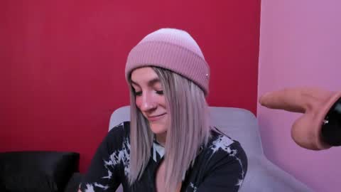 Kate  online show from April 29, 5:30 pm