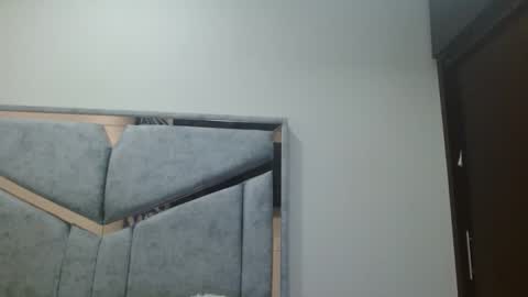 kate online show from February 7, 12:25 am