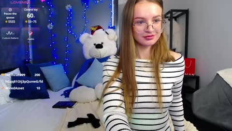 .Be kind and gentle with me and I will do my best for you.   online show from December 22, 11:44 am