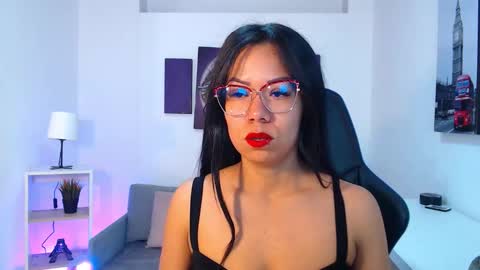 Kate  online show from October 2, 11:06 am