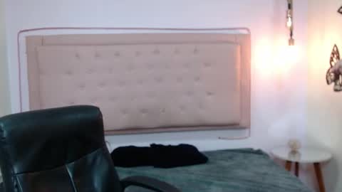 Snapshot of kate_pickman chatting on September 26, 3:32 am kate online show from September 26, 3:32 am