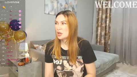 Snapshot of kate_space chatting on March 10, 2:28 am Therapist online show from March 10, 2:28 am