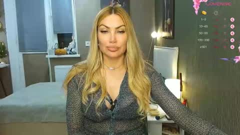 Snapshot of kate_space chatting on February 9, 6:34 pm Therapist online show from February 9, 6:34 pm