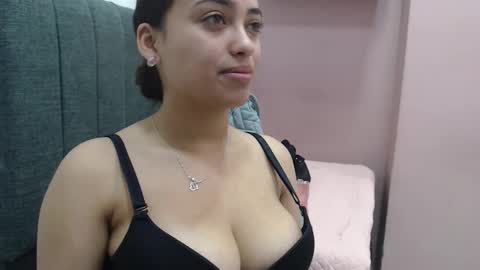 Kari online show from October 16, 1:45 pm