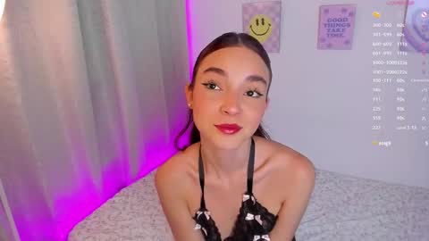 kate_the_bitch2 online show from December 19, 7:32 pm