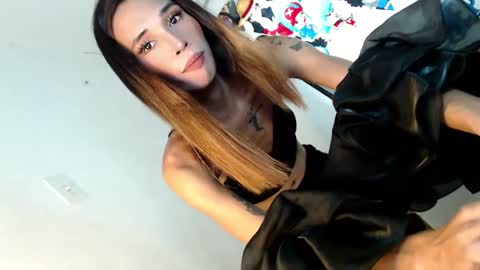 Snapshot of kateanderson69 chatting on December 5, 4:20 am its me kate online show from December 5, 4:20 am