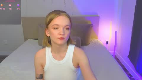 katebunnys online show from April 5, 11:07 am