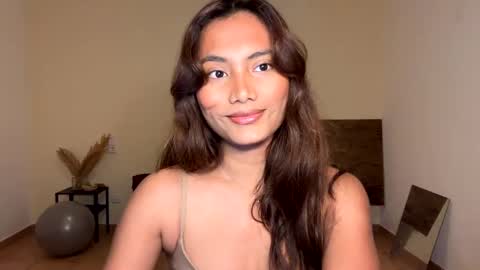 Snapshot of katedami chatting on February 15, 4:45 pm Kate Dami online show from February 15, 4:45 pm
