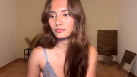 Snapshot of katedami chatting on February 18, 9:09 pm Kate Dami online show from February 18, 9:09 pm