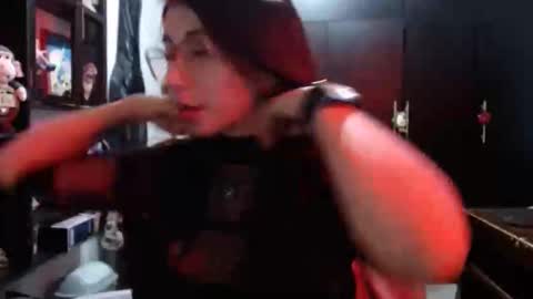 Kateeen18 online show from December 22, 12:18 am