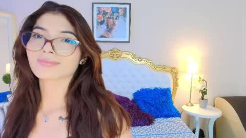 katee Martinez online show from May 19, 7:20 pm