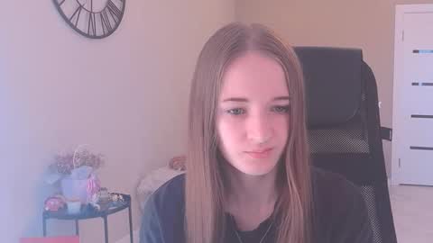 katekayer online show from September 21, 8:27 am