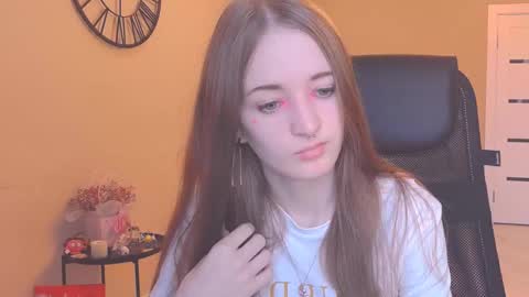 katekayer online show from October 8, 9:07 am