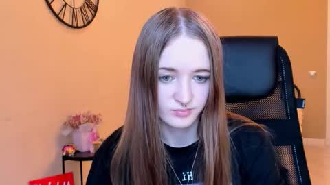 katekayer online show from October 27, 10:52 am