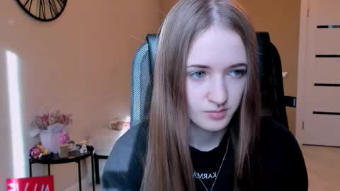 katekayer online show from November 4, 10:47 am