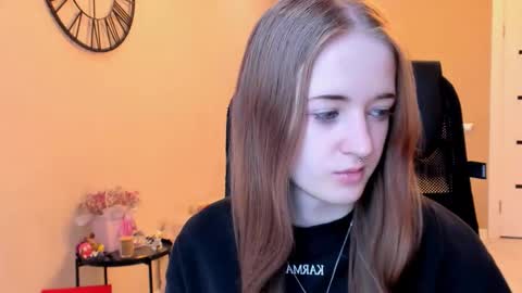 katekayer online show from November 5, 10:48 am