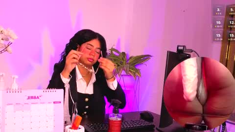 katelovings online show from April 2, 1:31 pm