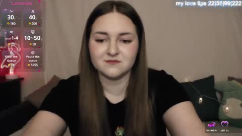 Snapshot of katelyn_sweety chatting on February 26, 9:16 pm Katelyn online show from February 26, 9:16 pm