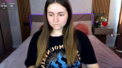 Snapshot of katelyn_sweety chatting on September 10, 1:44 pm Katelyn online show from September 10, 1:44 pm