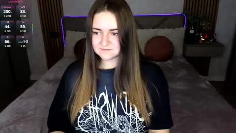 Snapshot of katelyn_sweety chatting on September 12, 8:09 pm Katelyn online show from September 12, 8:09 pm