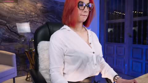  Kate Owens  online show from January 30, 9:47 am