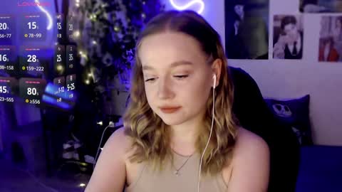 Snapshot of katerinaxvold chatting on December 3, 2:05 pm Lisa online show from December 3, 2:05 pm