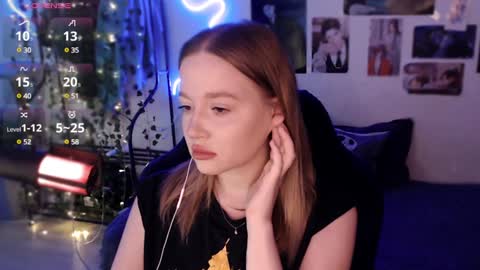 Snapshot of katerinaxvold chatting on December 5, 7:38 pm Lisa online show from December 5, 7:38 pm