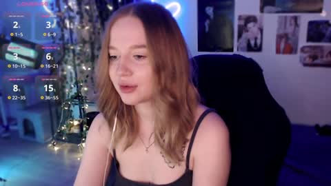 Snapshot of katerinaxvold chatting on December 10, 6:06 pm Lisa online show from December 10, 6:06 pm