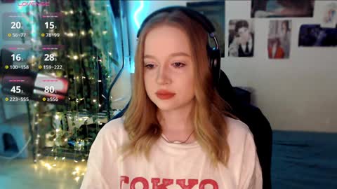 Snapshot of katerinaxvold chatting on January 15, 12:30 am Lisa online show from January 15, 12:30 am