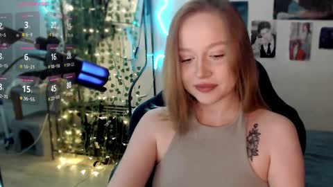 Snapshot of katerinaxvold chatting on February 9, 9:28 pm Lisa online show from February 9, 9:28 pm