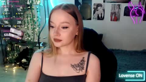 Snapshot of katerinaxvold chatting on February 20, 11:43 pm Lisa online show from February 20, 11:43 pm