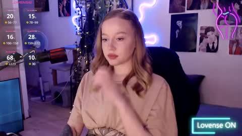 Snapshot of katerinaxvold chatting on February 25, 1:06 pm Lisa online show from February 25, 1:06 pm