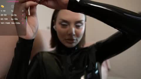 katesdesire online show from May 3, 6:36 pm