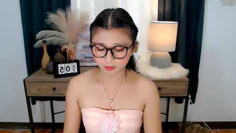 KATE online show from November 5, 6:02 am