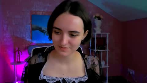 katewillows online show from March 6, 4:20 am